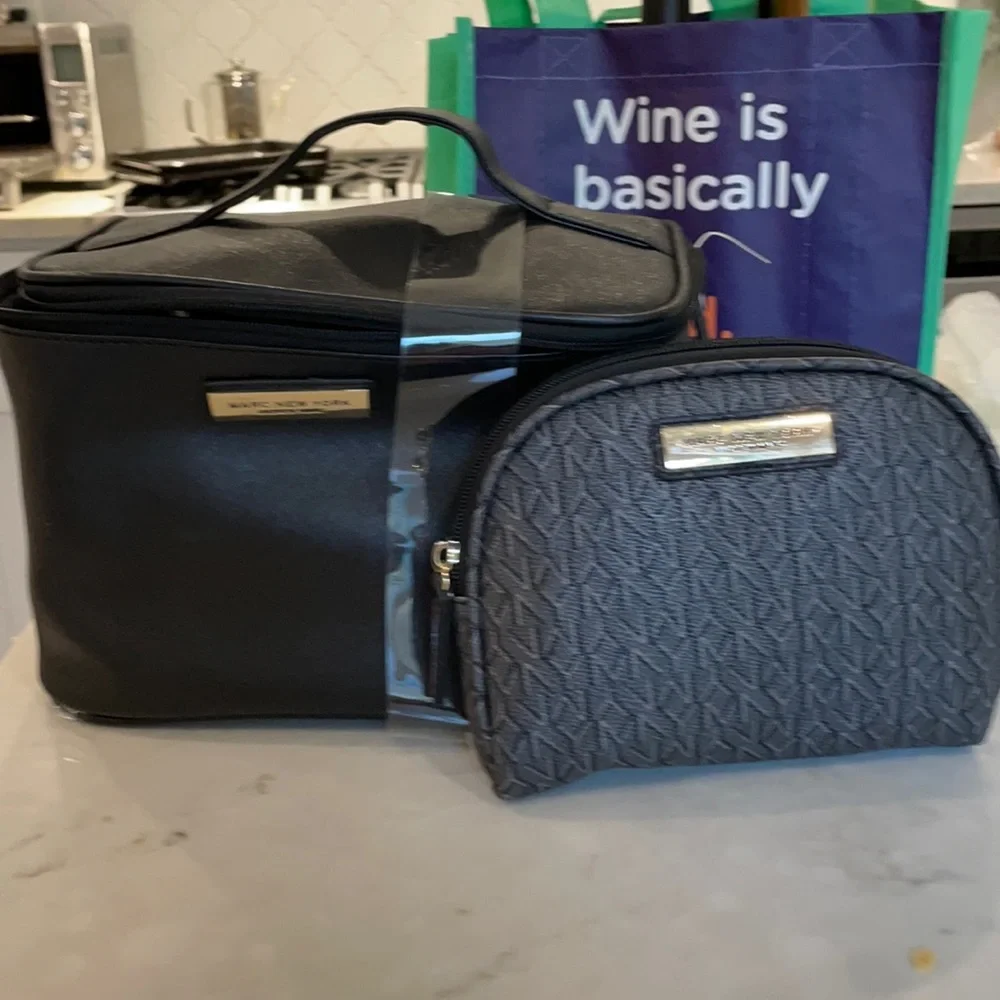Marc New York travel and makeup bag new with the tag attached